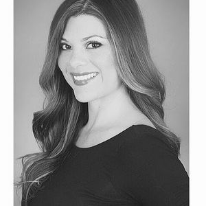 Meet your Posher, Laura lee